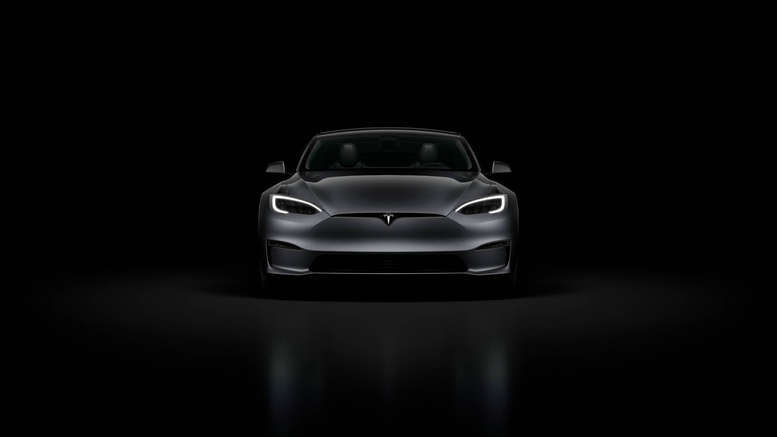 Tesla Model S Plaid - Хүссэн тоглоомоо машинаасаа тоглох боломжтой.